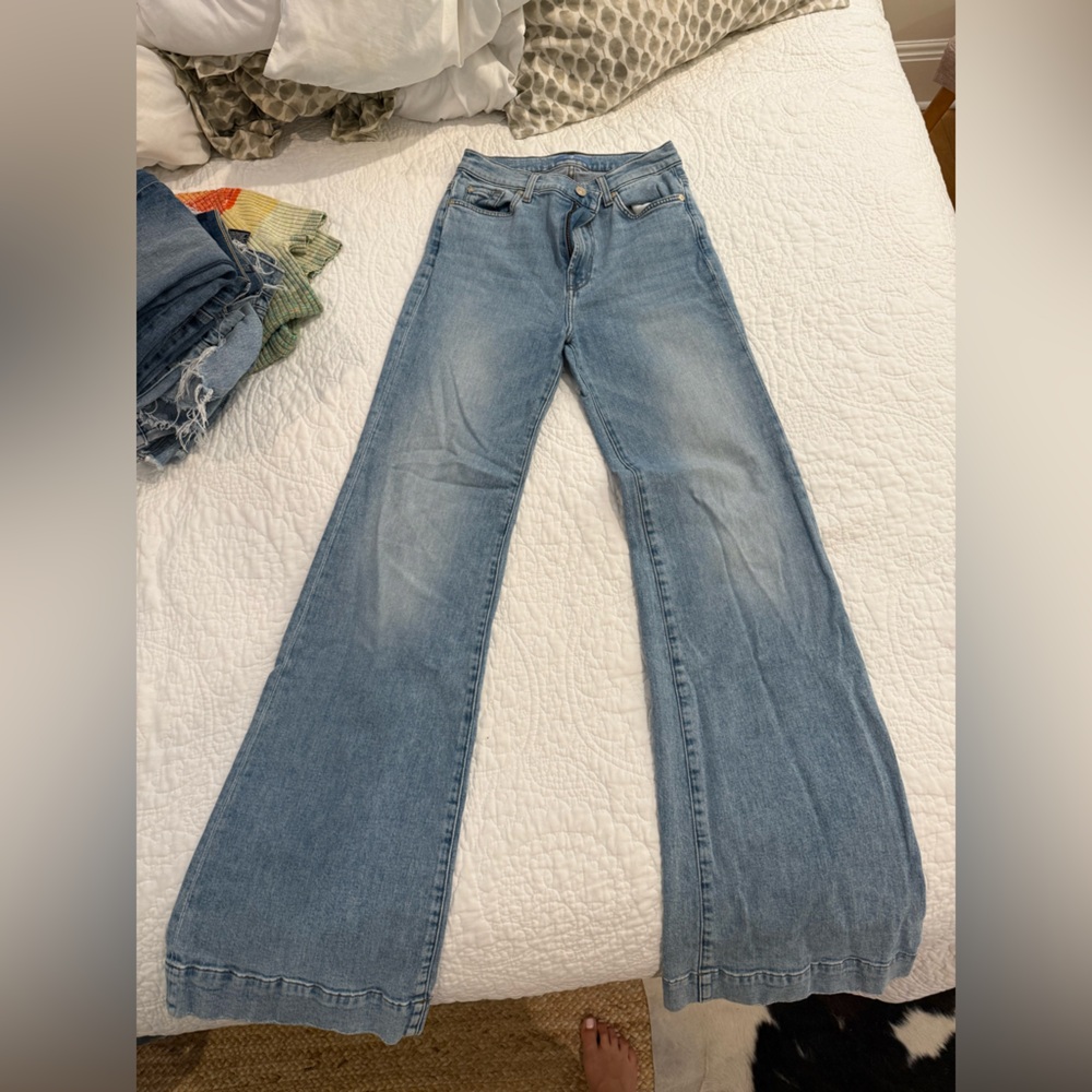 7 for all Mankind Blue boot Leg (Dojo)